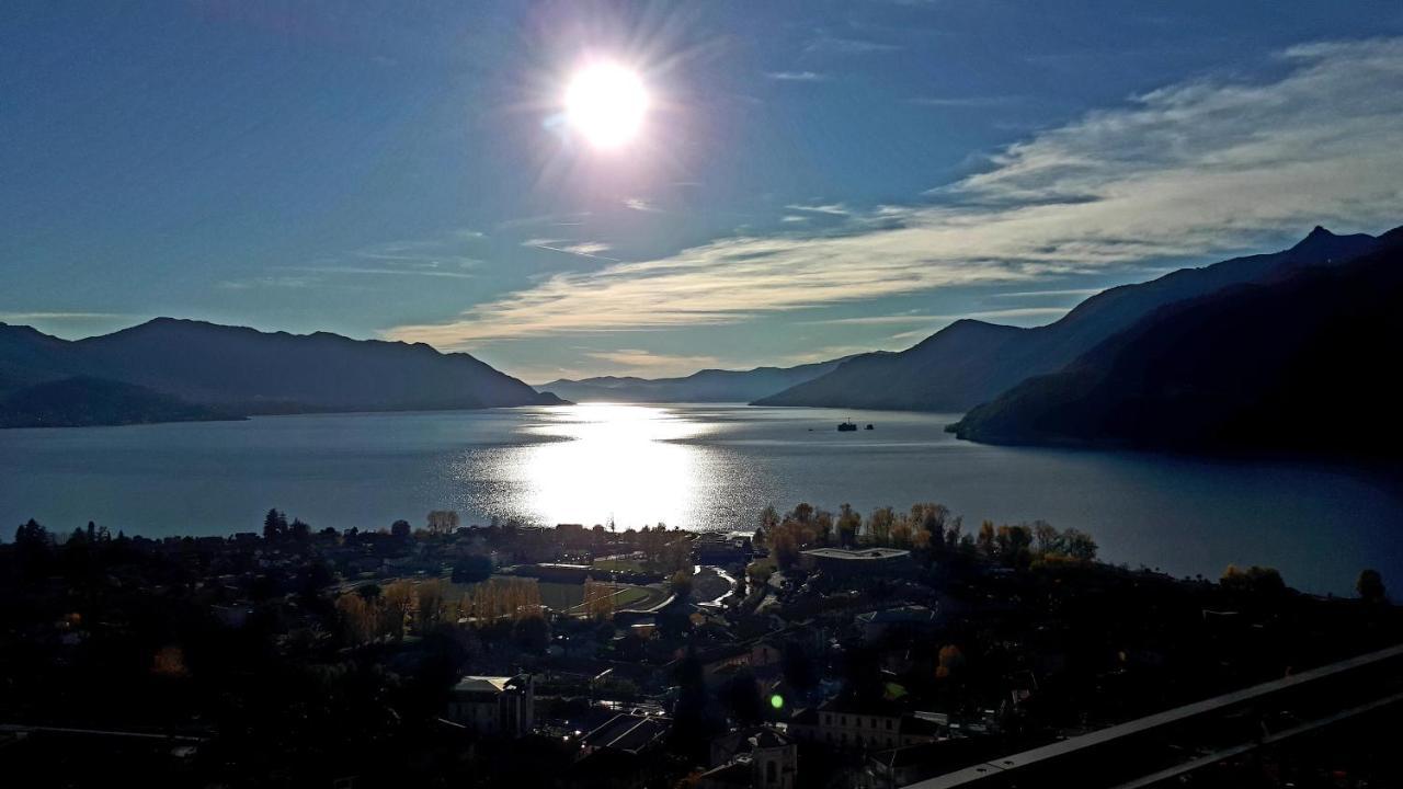 Sole & Lago-Lake Maccagno Exteriér fotografie