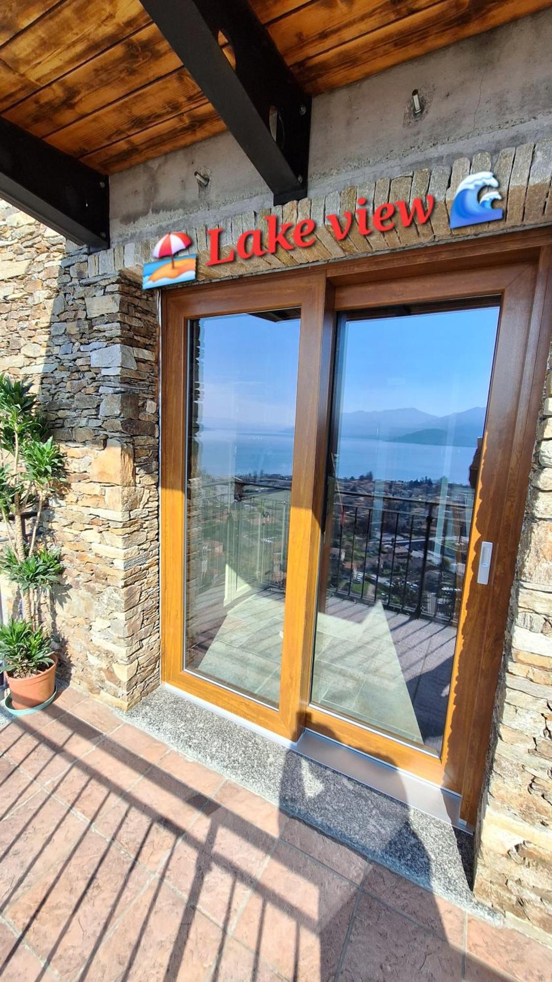 Sole & Lago-Lake Maccagno Exteriér fotografie